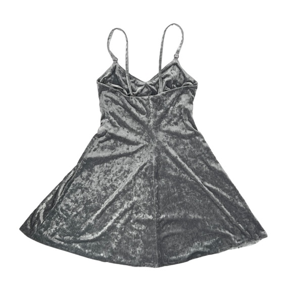 Calvin Klein Silver Velvet Mini V-Neck Skater Dress Size 8 Women’s - Picture 3 of 5